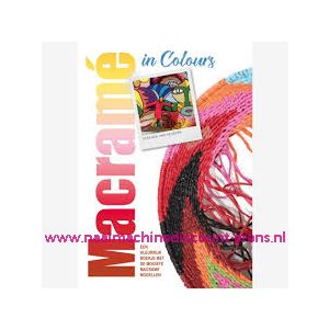 Macramé In Colours
